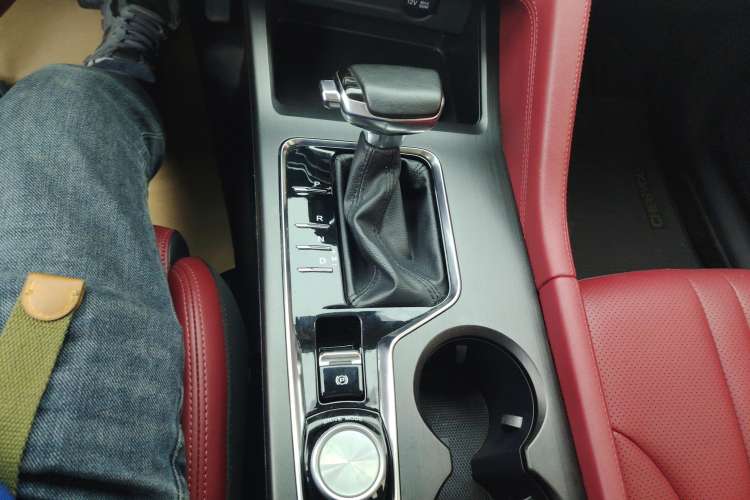 Used Changan CS75 PLUS 2020 1.5T Automatic Luxury Version
