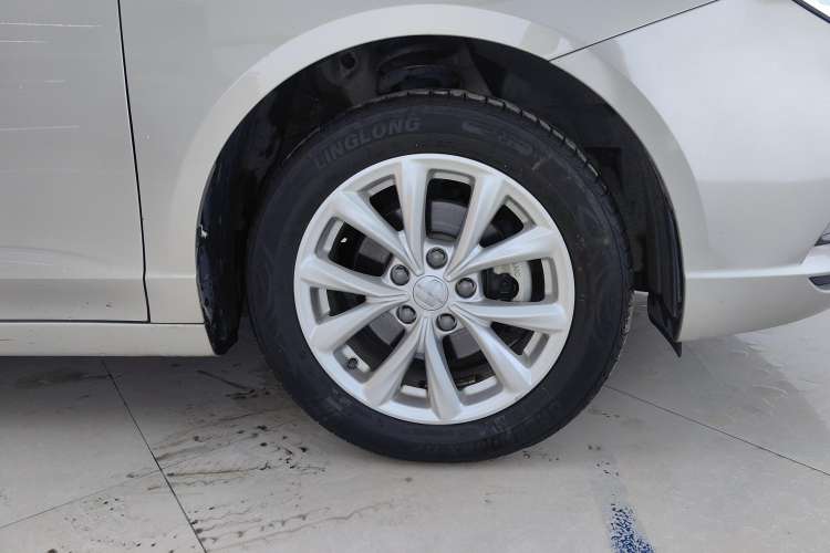 Used Roewe i5 2020 1.5L Automatic 4G Connected Linghao Edition
