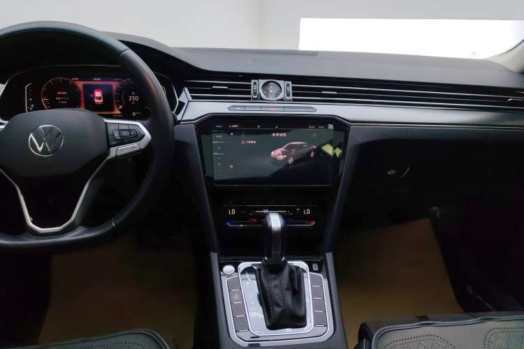 Used Volkswagen Magotan 2020 330TSI DSG Luxury Edition
