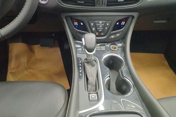 Used Buick Envision 2016 28T Four-Wheel Drive Elite Version
