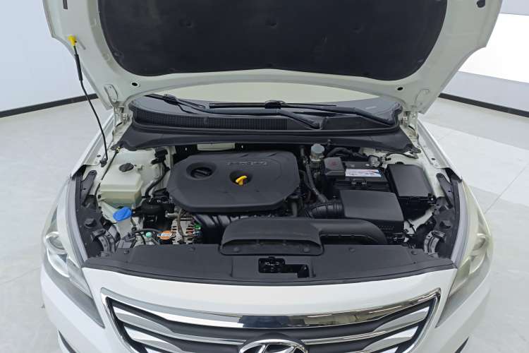 Used Hyundai Mistra 2016 1.8L Automatic Smart GLS
