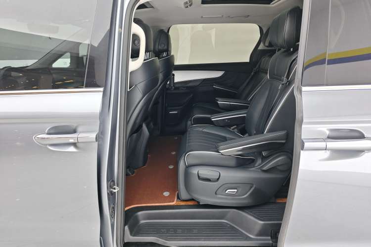 Used Roewe iMAX8 2021 400TGI Flagship Edition