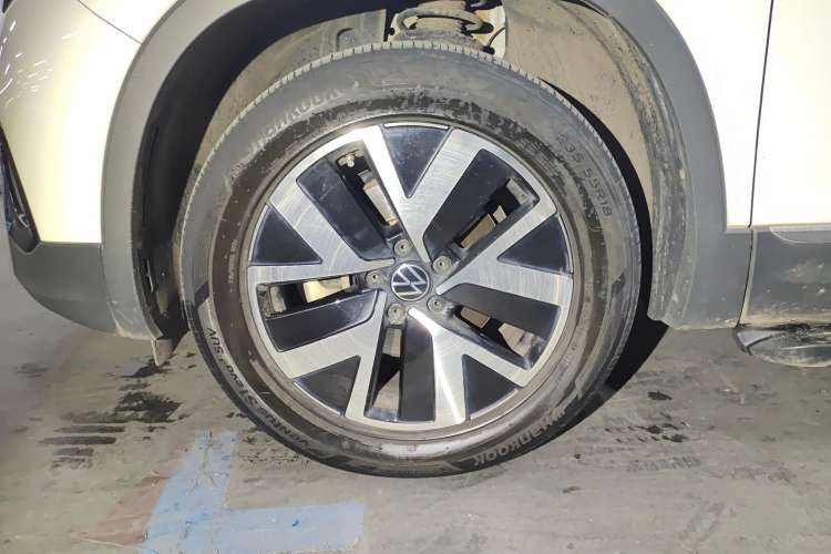 Used Volkswagen Tayron 2024 330TSI Two-Wheel Drive Luxury Plus Advanced Version