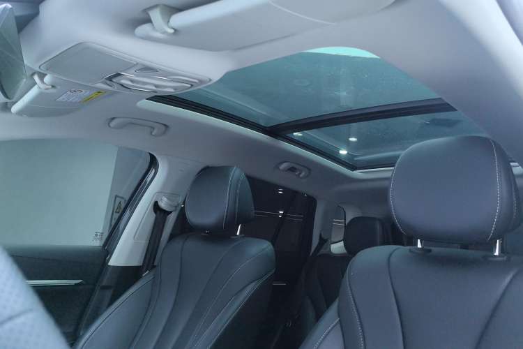 Used Roewe RX5 MAX 2022 1.5T Automatic Zhiwei Prestige Edition
