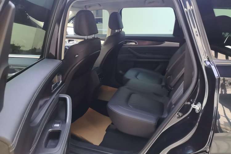 Used  Lanyue 2021 400T Two-Wheel Drive Starlight Pro Edition 7-Seater
