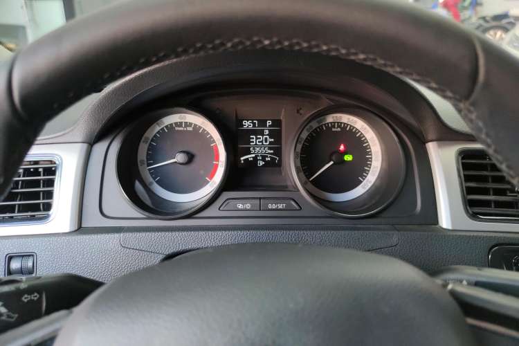 Used Skoda Rapid Spaceback 2018 1.6L Automatic Comfort Edition
