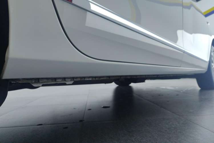 Used Buick GL8 2022 Land Business Class 652T Luxury Model
