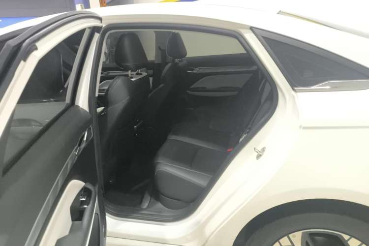 Used Geely Auto Emgrand L 2022 1.4T CVT Flagship Edition