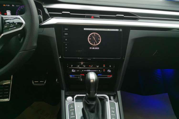 Used Volkswagen FAW-Volkswagen CC 2024 380TSI Striking Edition
