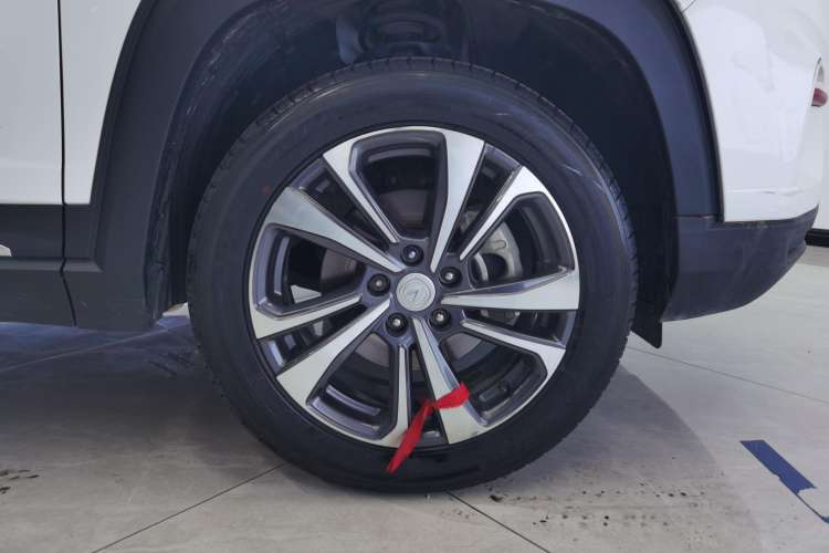 Used Changan CS35PLUS 2021 Revised Version Glory Million Edition 1.6L Manual Luxury Edition
