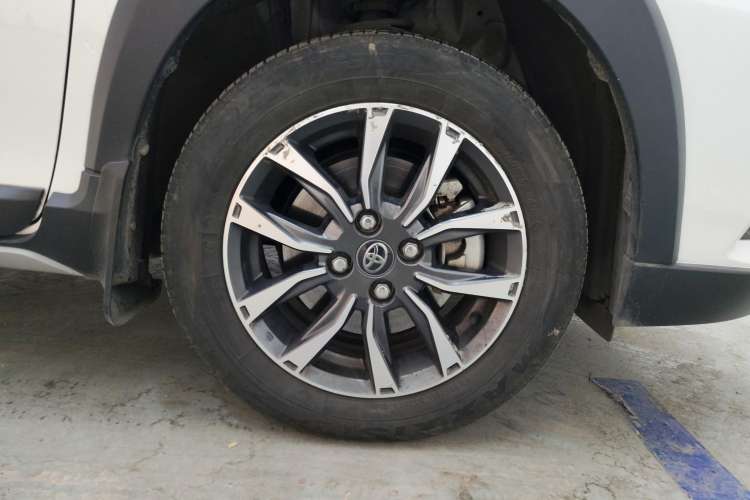 Used Toyota YARiS L 2022 X-Trail 1.5L CVT Luxury PLUS Edition
