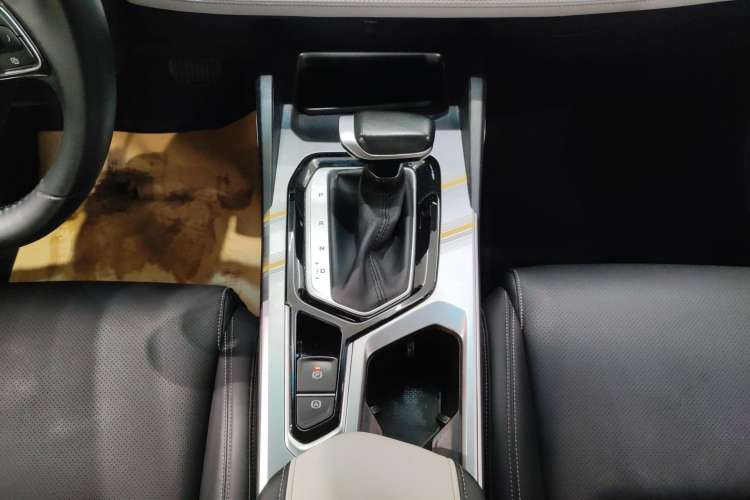 Used Geely Auto Emgrand L 2022 1.4T CVT Flagship Edition