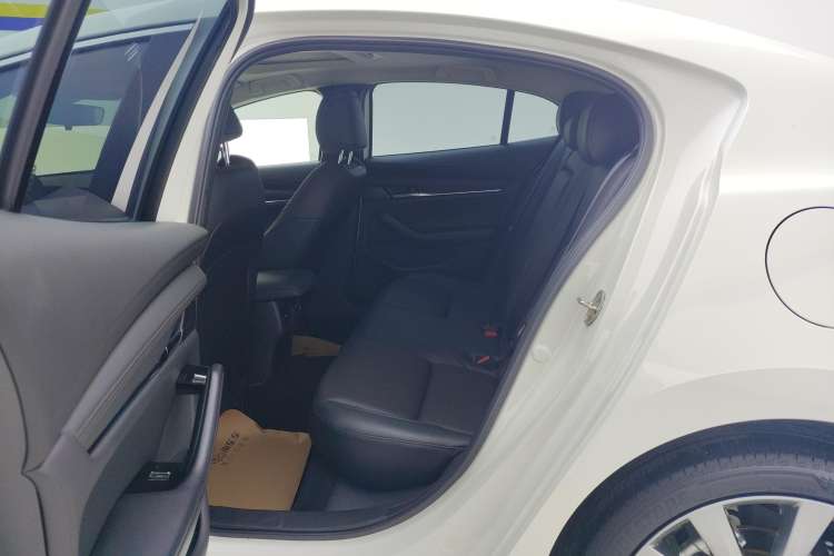 Used Mazda Mazda 3 Axela 2021 2.0L Automatic Zhiyao Edition
