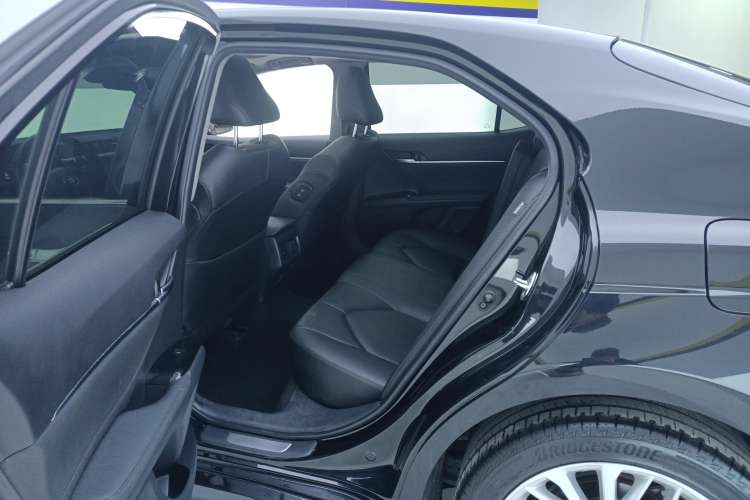 Used Toyota Camry 2019 2.5G Luxury Edition China VI Standard