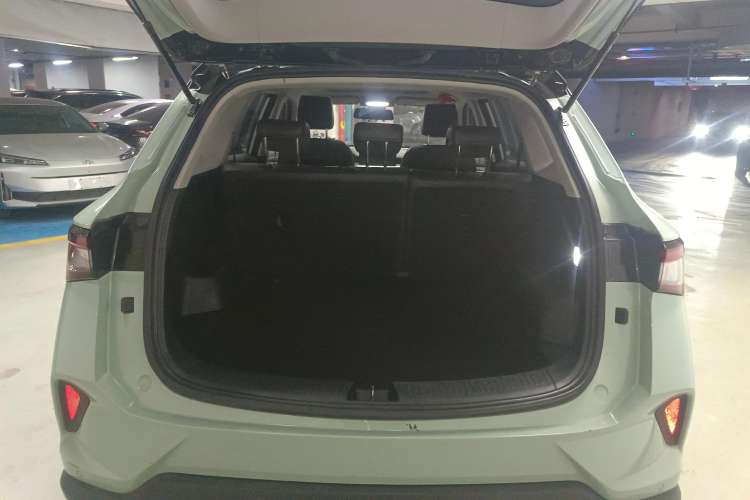 Used Wuling Asta 2022 2.0L DHT Electric-Speed Version