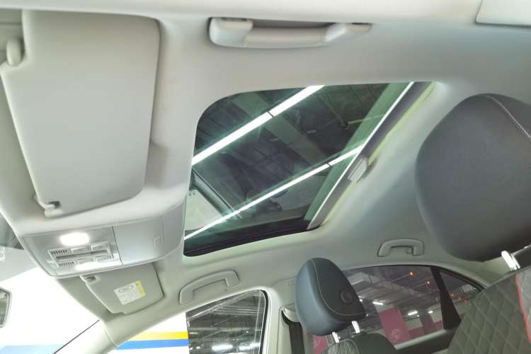 Used Volkswagen Lamando 2019 230TSI DSG Fashion Edition China VI
