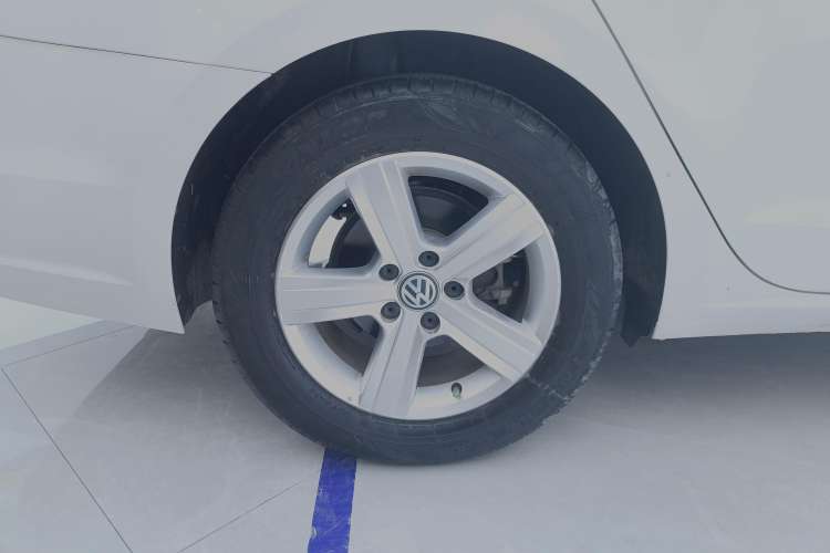 TDK.VehicleDetails.img