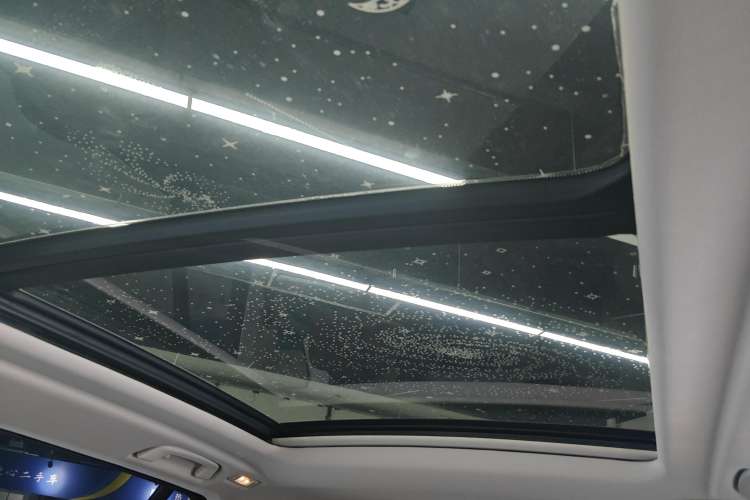 Used BMW X5 2022 Restyled xDrive 30Li Luxury Version M Sport Package
