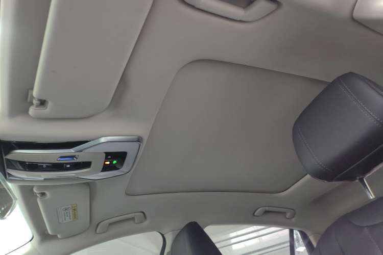 Used Hongqi H5 2024 1.5T DCT Smart Connect Flagship Edition
