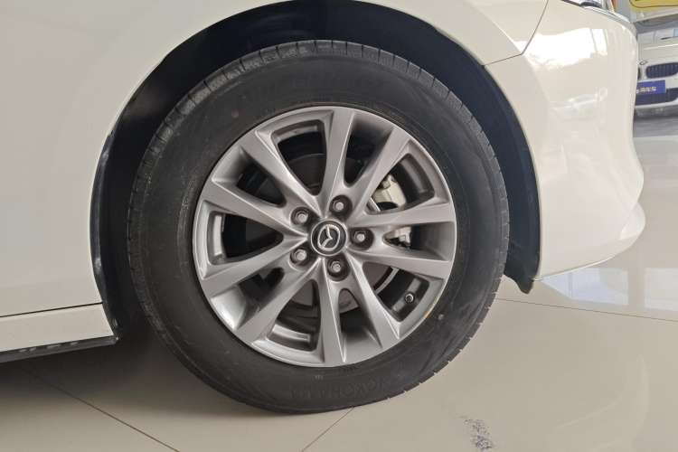 Used Mazda Mazda 3 Axela 2021 2.0L Automatic Zhiqing Edition
