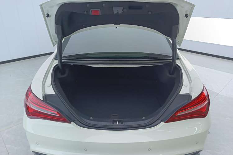 Used Mercedes-Benz CLA 2017 Facelifted CLA 200 Stylish Edition