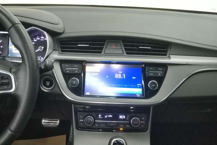 Used Geely Auto Emgrand GS 2016 Sport Edition 1.3T Automatic ZhenShang Model