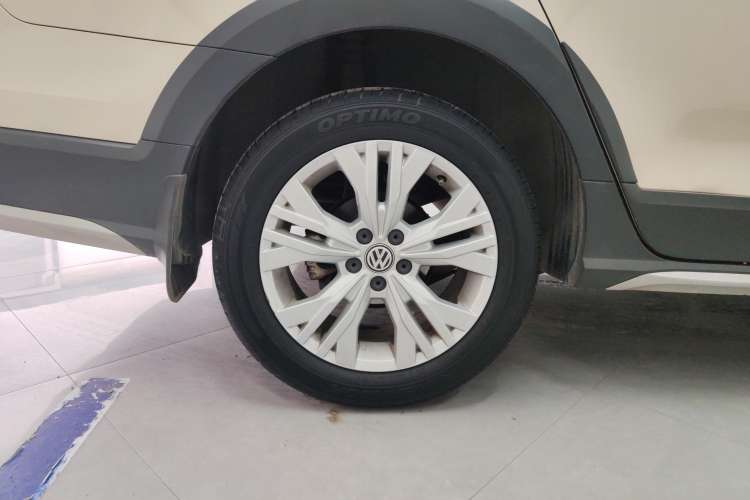 Used Volkswagen C-TREK 2018 230TSI DSG Comfort Model
