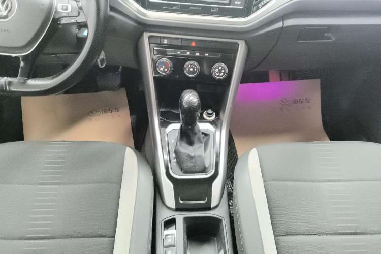 Used Volkswagen T-ROC 2020 230TSI DSG Two-Wheel Drive Advanced Version
