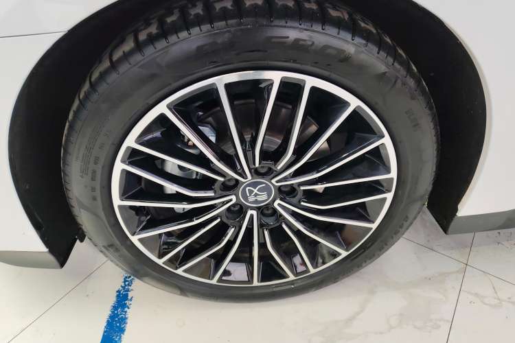 Used BYD Han 2023 DM-i Champion Edition 121KM Prestige Model
