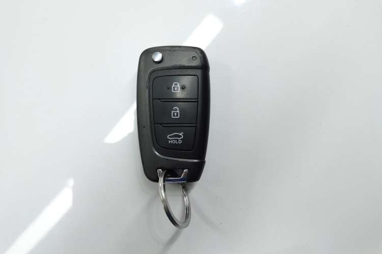 Used Hyundai Celesta 2018 1.6L Automatic GL Enjoyment Edition China VI compliant