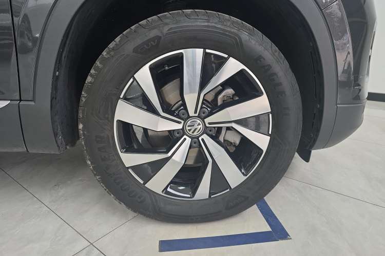 Used Volkswagen Tayron 2021 330TSI Two-Wheel Drive Luxury Smart Connectivity Version
