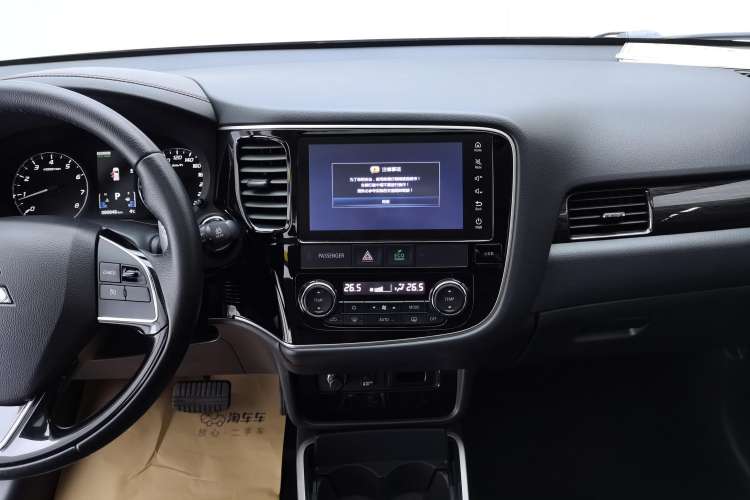 Used Mitsubishi Outlander 2018 2.4L 4x4 Elite Edition 5 Seats
