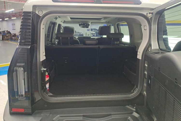 Used JETOUR Traveler 2023 2.0T All-Wheel-Drive CrossPRO
