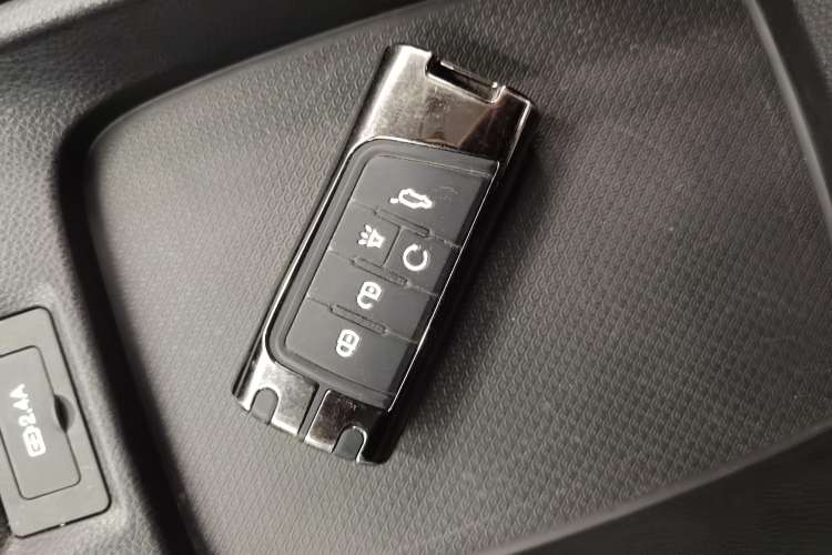 Used GAC Trumpchi M6 2019 270T Automatic Luxury Edition (7-seater) China V Standard
