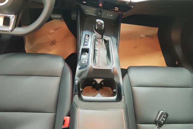 Used MG 5 2021 180 DVVT CVT Youth Luxury Edition
