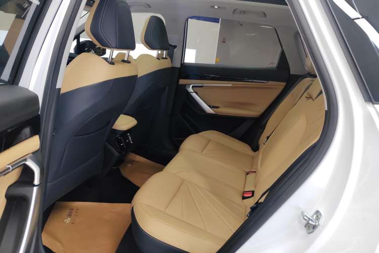 Used Geely Auto FX11 2023 1.5TD DCT Prestige Edition
