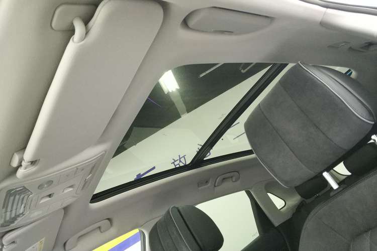 Used Hongqi HS5 2019 2.0T Smart Connect Flagship All-Wheel-Drive Version
