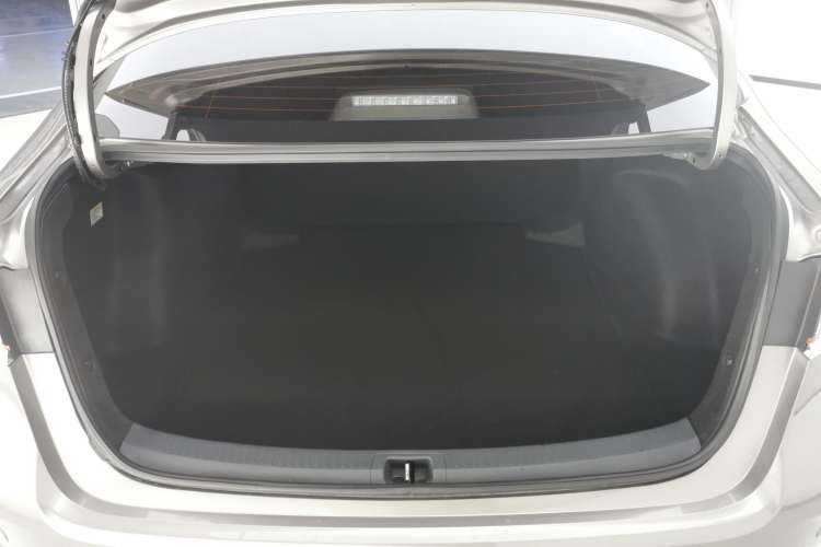 Used Toyota Corolla 2019 Dual-Engine 1.8L E-CVT GL-i Elite Edition
