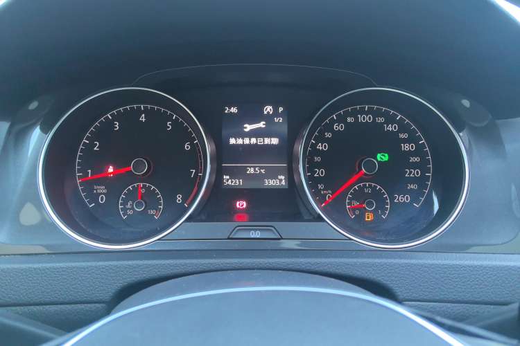 Used Volkswagen Golf 2018 230TSI Automatic Comfort Model
