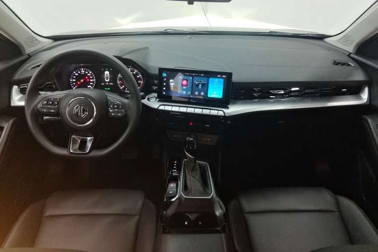 Used MG 5 2023 180 DVVT CVT Fashion Edition