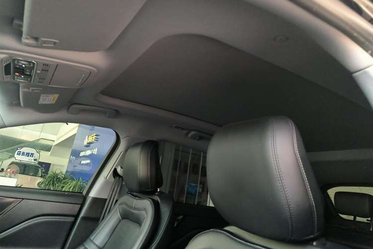 Used Lincoln Corsair 2021 2.0T Two-Wheel Drive Deluxe Edition
