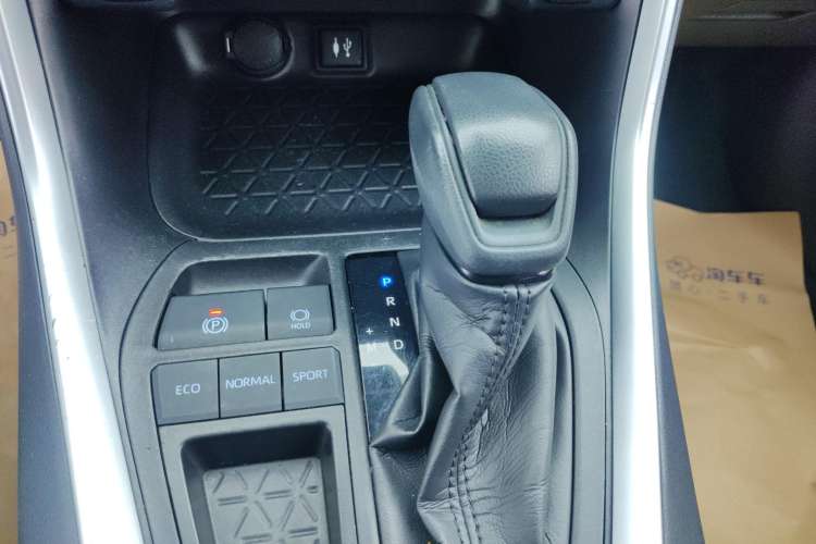 Used Toyota Wildlander 2020 2.0L CVT Two-Wheel Drive Luxury Edition
