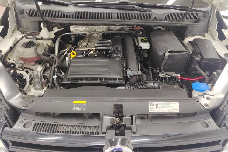 Used Volkswagen Touran 2016 Touran L 280TSI DSG Style Edition
