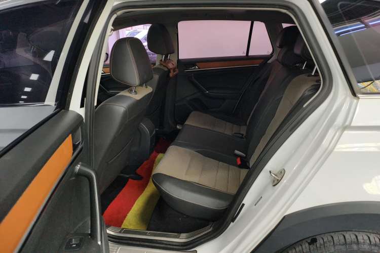 Used Volkswagen C-TREK 2018 1.5L Automatic Comfort Model
