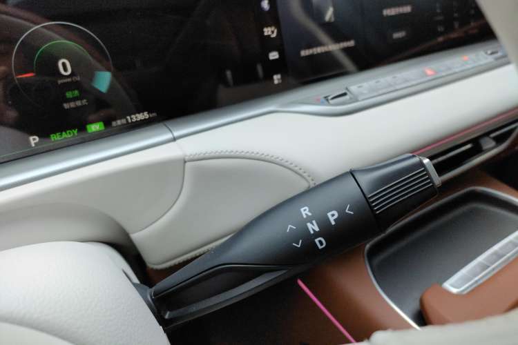 Used VOYAH FREE 2024 Ultra-Long Range Intelligent Driving Version
