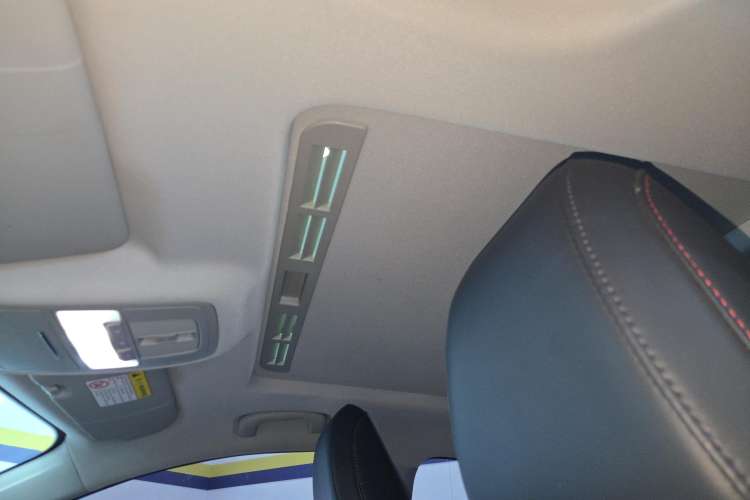 Used MG 5 2021 180 DVVT CVT Youth Luxury Edition
