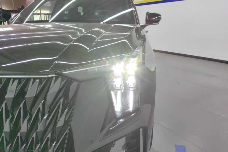 Used GAC Trumpchi GS8 2022 Dual-Engine Series 2.0TM Two-Wheel Drive Prestige Edition (7 Seats)