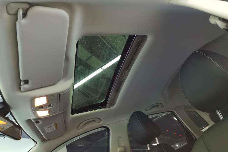 Used Bestune X40 2019 1.6L Manual Luxury Model China VI Standard