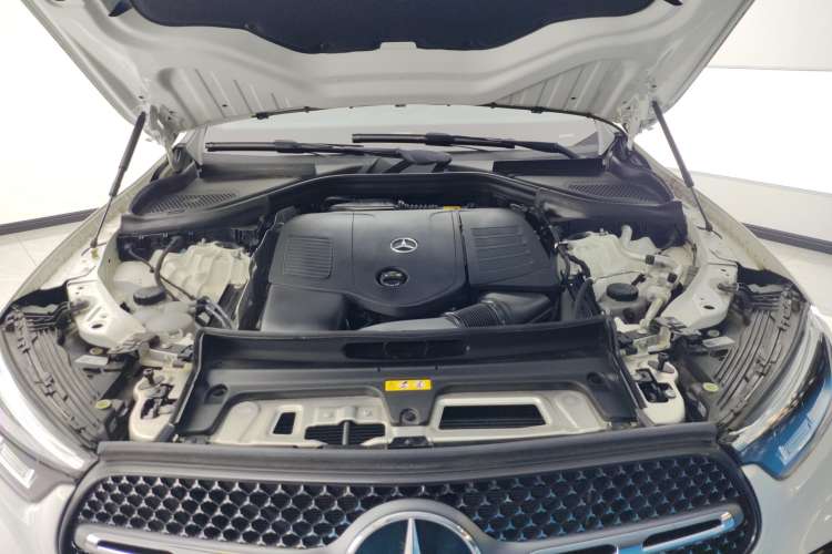 Used Mercedes-Benz GLC 2023 GLC 260 L 4MATIC Luxury 7-Seater