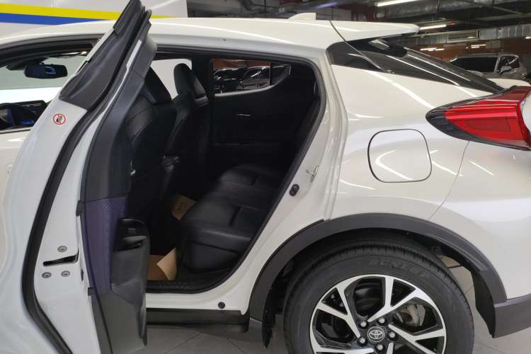 Used Toyota C-HR 2020 2.0L Leading Edition